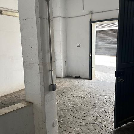 Apartamento Renacimiento Con Garaje Badajoz Bagian luar foto